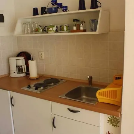 In With Balcony, Air Conditioning, Wifi 4328-2 Lejlighed Trogir